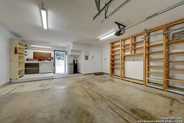 5515 Gleason Dr — Photo 5