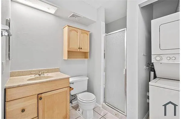 Building Photo - 9103 Green Meadows Way