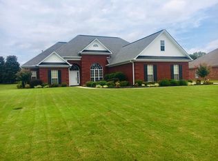 88 Valley Vista Dr, Tupelo, MS 38801