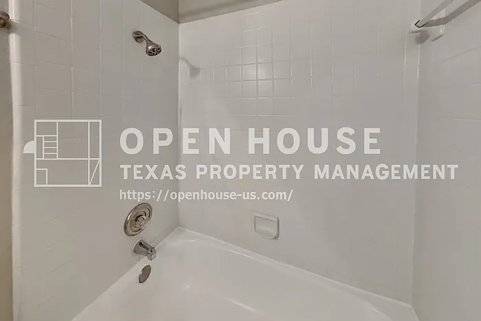 6102 Cool Springs Dr — Photo 17