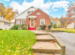 85 Roosevelt Ave, Chicopee, MA 01013