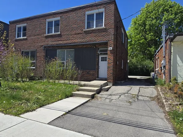 191 Highland Rd E #2, Kitchener, ON N2M 3W1