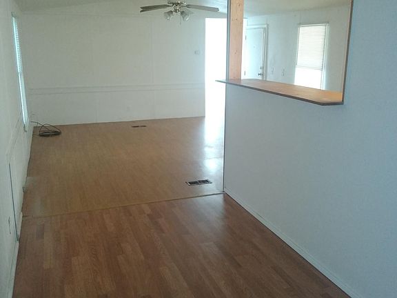 4th image of 25100 Billie Lee Dr