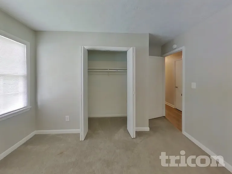 887 Sheppard Way — Photo 14