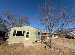 1218 E Franklin St, Rapid City, SD 57701