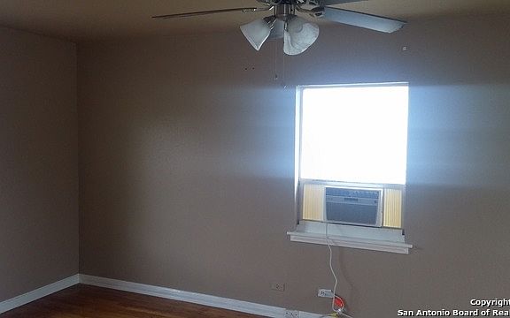 5th image of 247 Senisa Dr