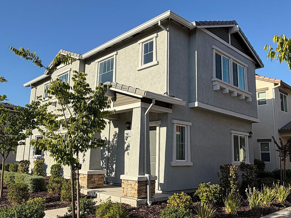 1st image of 7000 Santa Venetia Pl