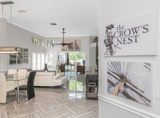 10366 Quail Crown Dr N, Naples, FL 34119