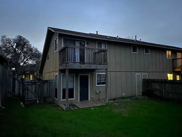 8104 Hood Cir #A — Photo 22