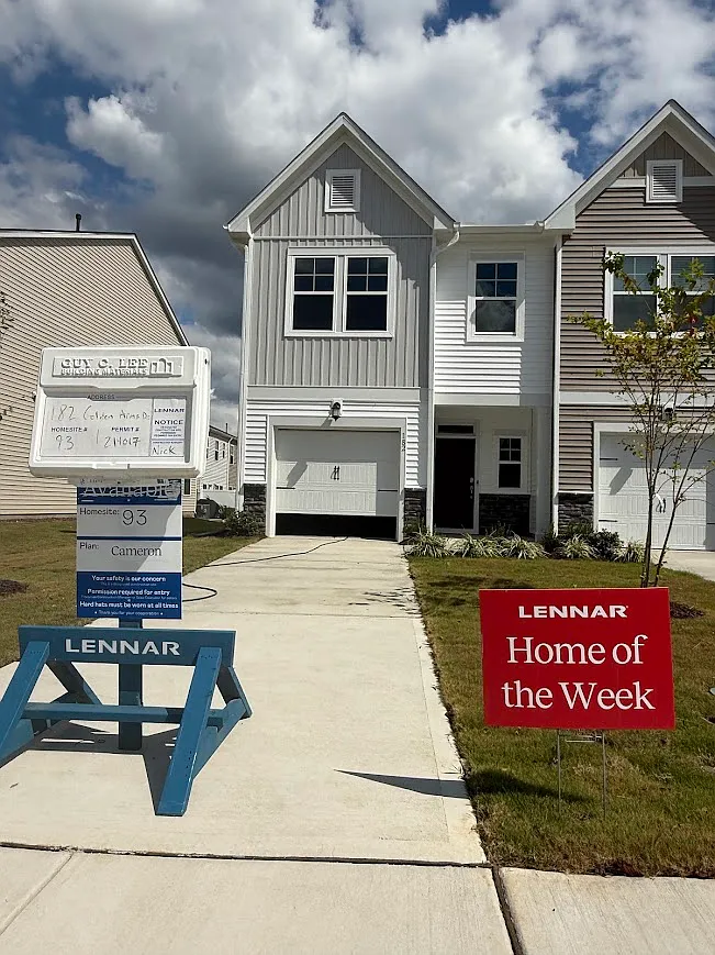 3 bed, 1581 sqft, $1,725 — Photo 3