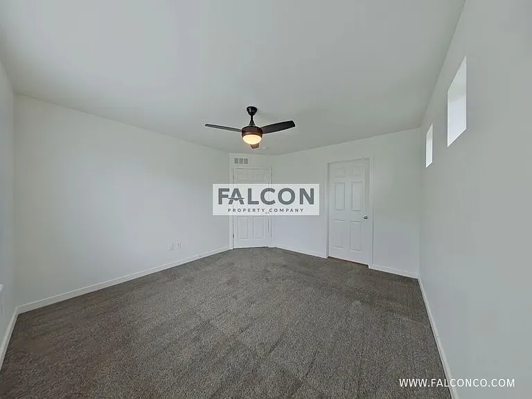 9393 Cashel Trl — Photo 8