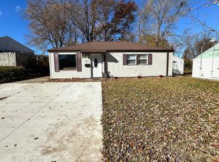 831 Lancaster Dr, South Bend, IN