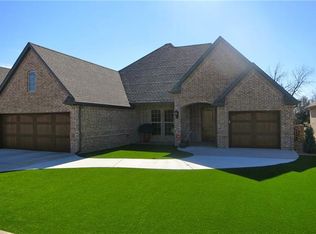 5809 Pebble Beach Dr, Granbury, TX 76049
