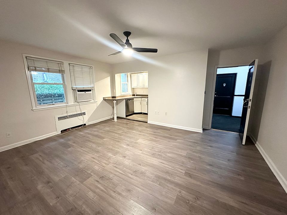 living room unfurnished