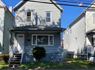 25 S Goodwin Ave, Kingston, PA 18704