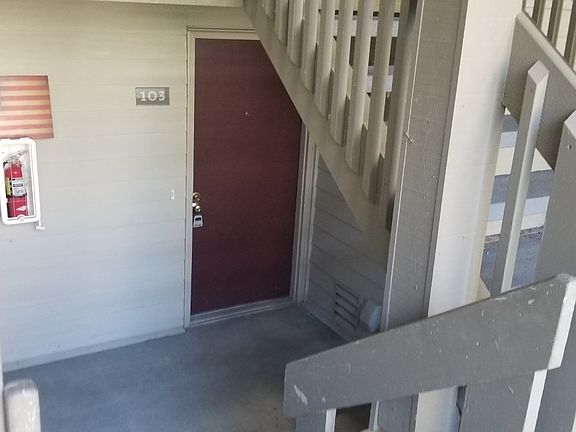 3rd image of 11909 93rd Ln NE APT 103