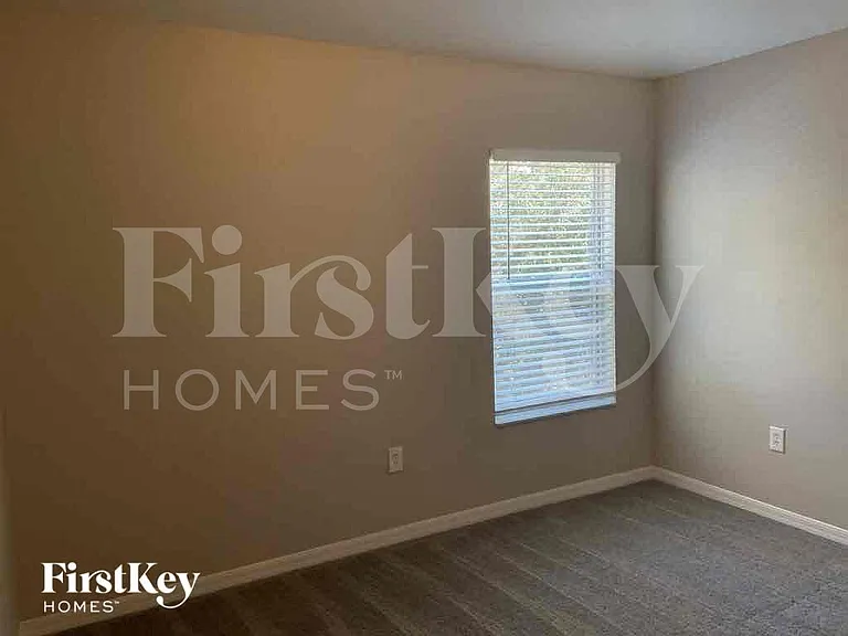 10108 Perthshire Cir — Photo 8