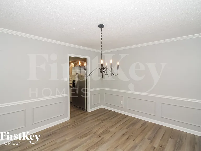 3066 Circle Gate Dr — Photo 4