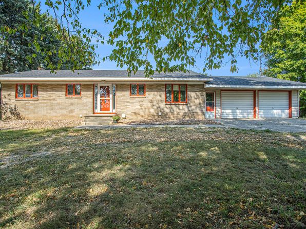 17997 H Dr S, Marshall, MI 49068