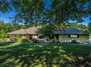 2705 Windmill Rd, Edmond, OK 73013