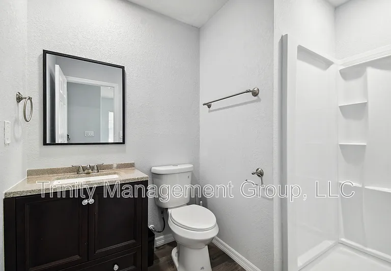 1051 Dogwood Dr #1 — Photo 3