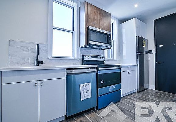 3rd image of 150 Martense St #6A