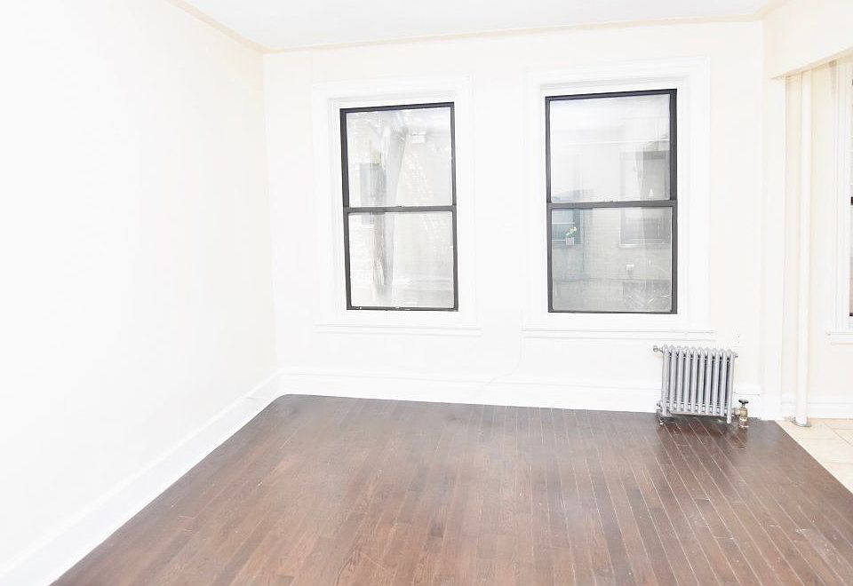 1st image of 2016 Regent Pl APT 2E