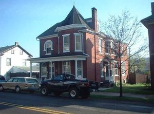 56 N 4th St, Newport, PA 17074