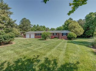 1124 Kendrick Rd, Gastonia, NC 28056