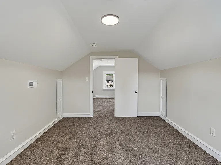 6 N Brighton Ave — Photo 37