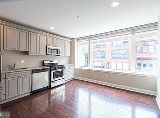 715 Sansom St #4F, Philadelphia, PA 19106