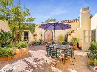 6421 Hayes Dr, Los Angeles, CA 90048