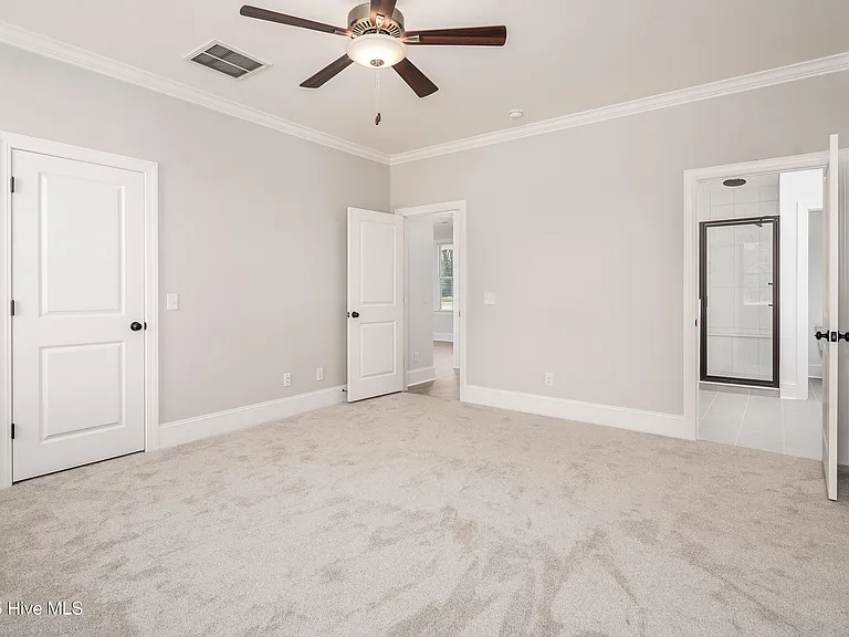 3842 W Wilson St — Photo 31