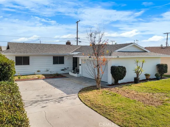 230 S Camellia St, Anaheim, CA 92804