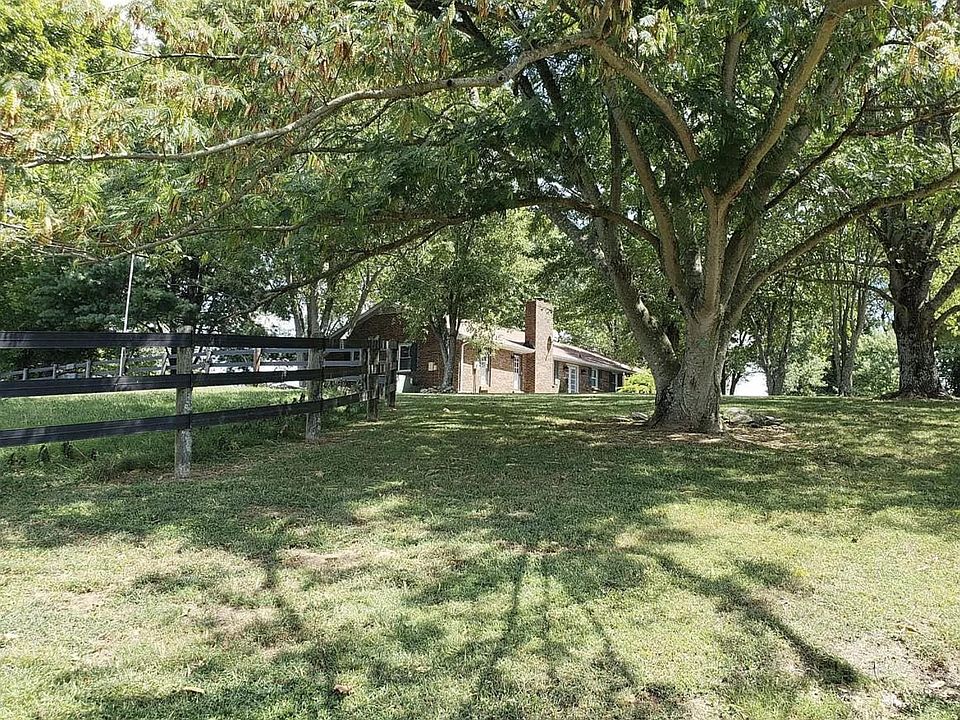 1st image of 4422 Pratt Ln #4422