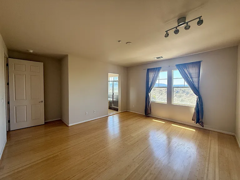 4373 Red Maple Way — Photo 11
