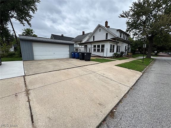 4th image of 4340 W 47th St