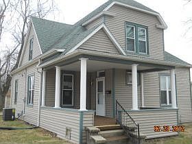 1st image of 602 S 2nd St