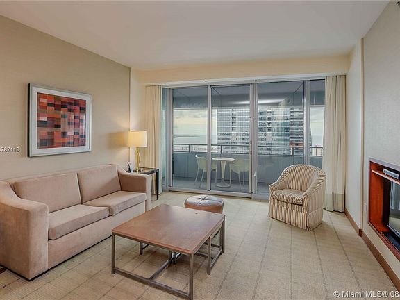 3rd image of 1395 Brickell Ave #3107
