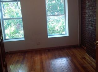 44 Meserole Ave APT 1R, Brooklyn, NY 11222