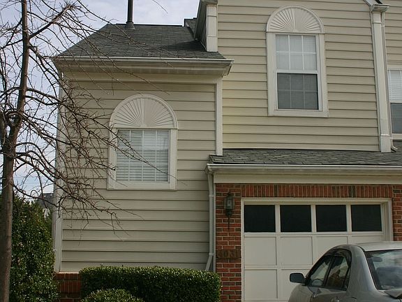 3rd image of 4031 Cressida Pl