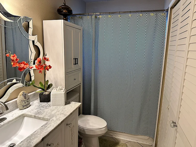 10254 Dover Rdg #905 — Photo 3