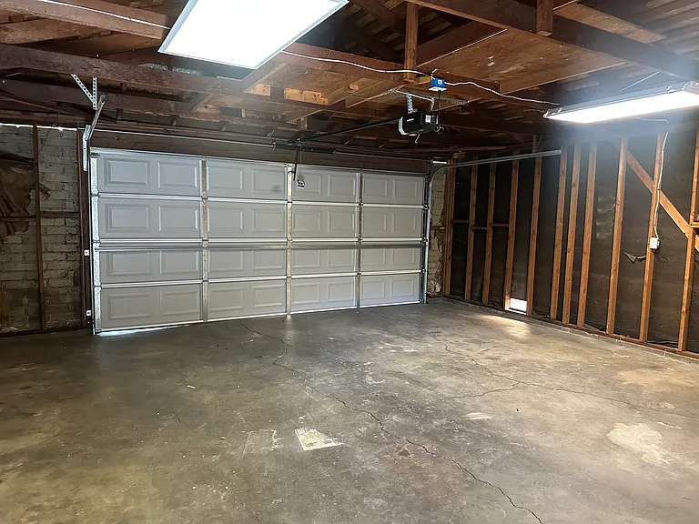 8044 N El Dorado St — Photo 6