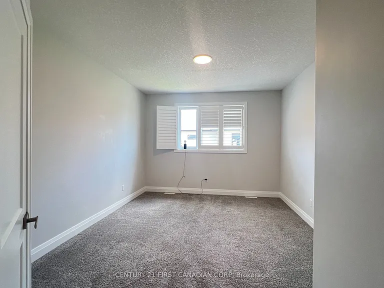 38 Compass Trl — Photo 9