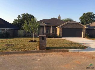 105 Collin Dr, Chandler, TX 75758