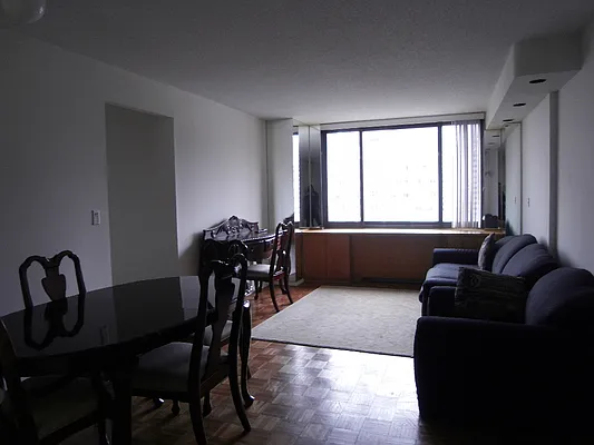 Rented by CCG Real Estate Brokerage | media 19