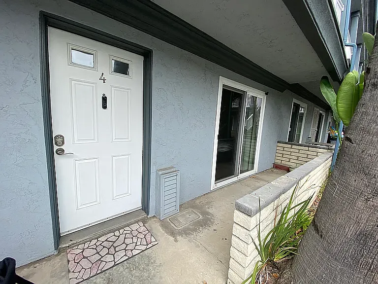 1111 Seacoast Dr #4 — Photo 12