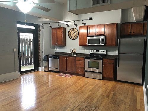 3rd image of 1060 Worlds Fair Park Dr Unit 22
