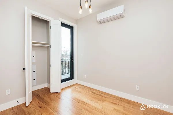 Rented by Nooklyn NYC LLC | media 34
