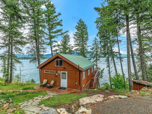 25 Poulin Dr, Sagle, ID 83860